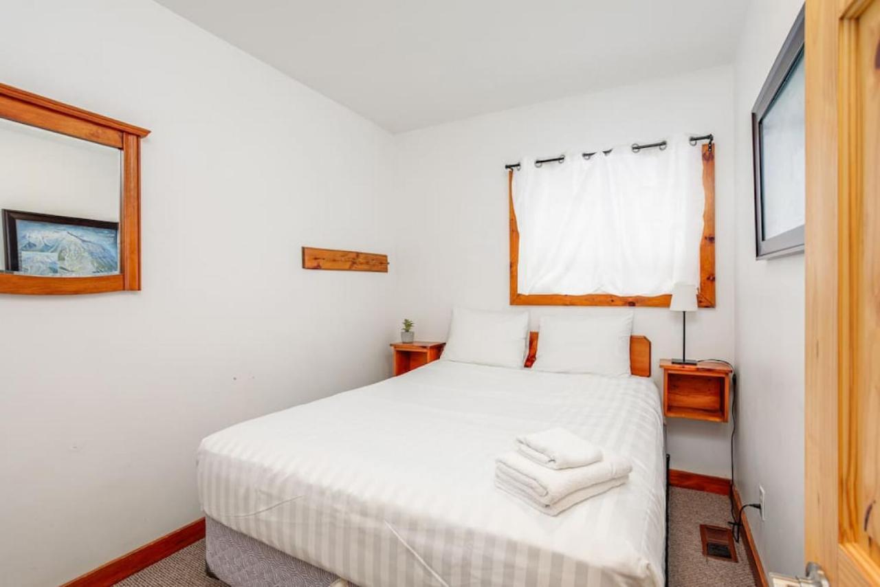 Blue Mtn Chalet With A Sauna, Sleeps 20 Blue Mountains Εξωτερικό φωτογραφία