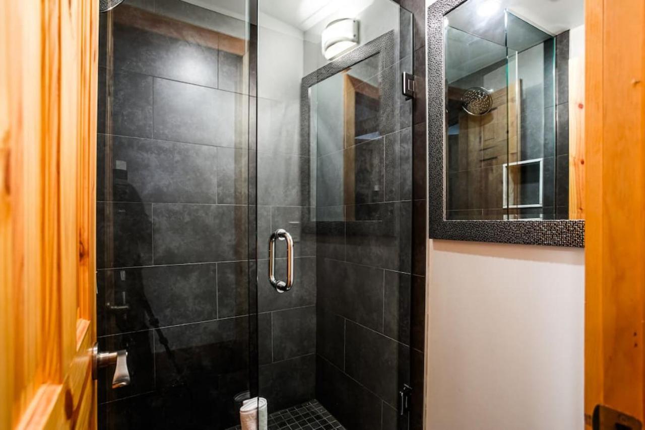 Blue Mtn Chalet With A Sauna, Sleeps 20 Blue Mountains Εξωτερικό φωτογραφία